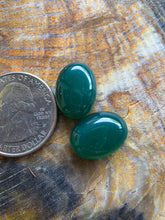Load image into Gallery viewer, Green Onyx Oval Cabochon Pair
