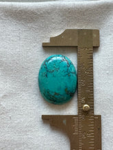 Load image into Gallery viewer, Hubei Turquoise Oval Cabochon
