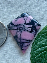 Load image into Gallery viewer, Rhodonite Freeform Kite Cabochon
