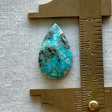 Load image into Gallery viewer, Royston Turquoise Teardrop Cabochon
